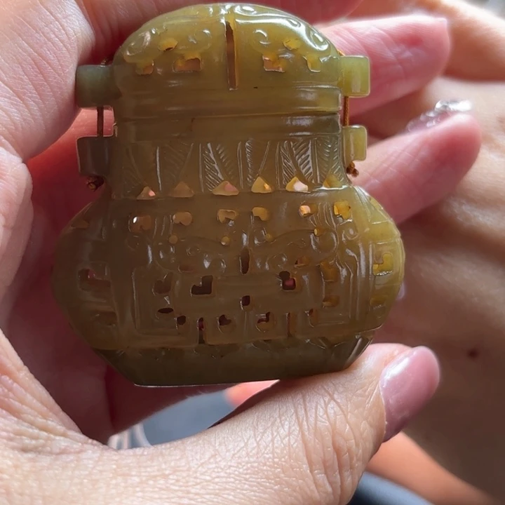 和田玉挂件未镶嵌紫**来