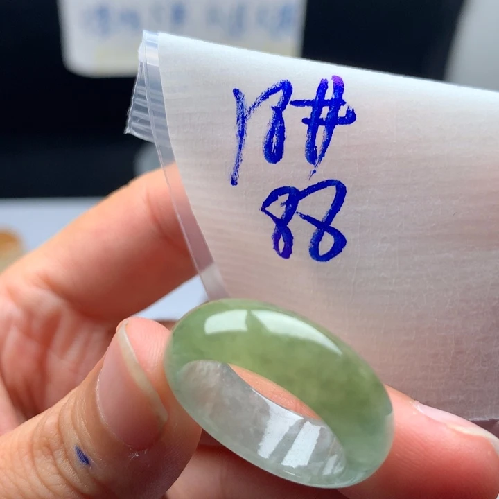 欲***云翡翠未镶嵌戒指戒圈