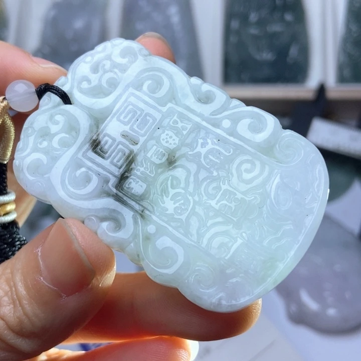 翡翠未镶嵌挂件翡翠