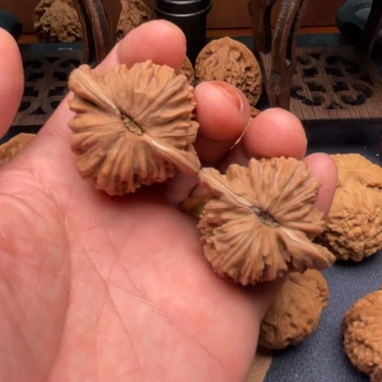 文玩核桃吊坠篓子