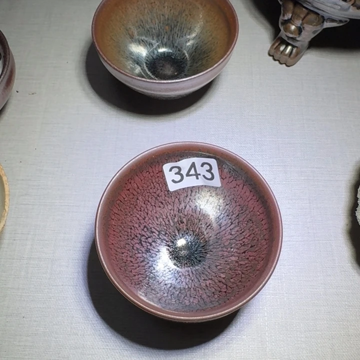 茶盏提出解决农村留守学生入学面临