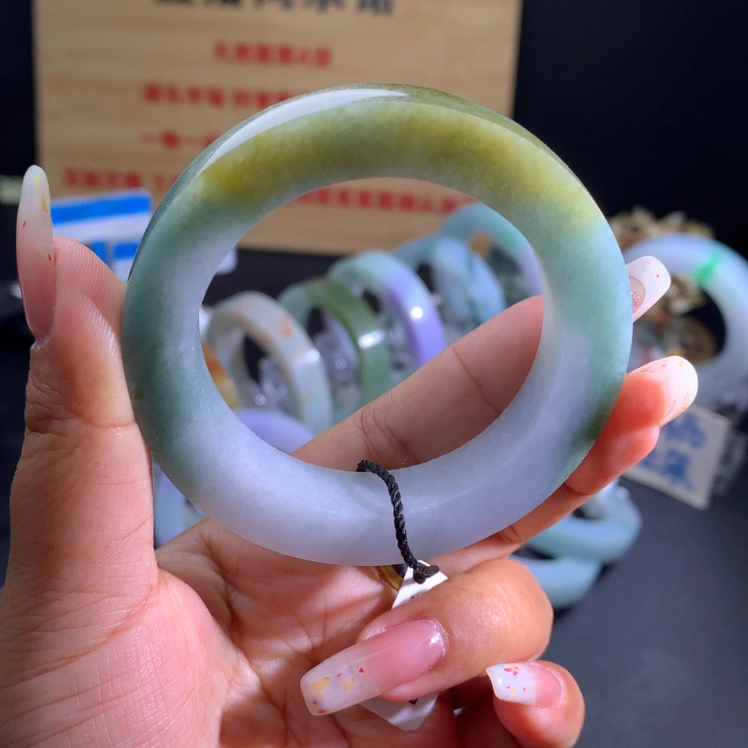 定制翡翠正未镶嵌