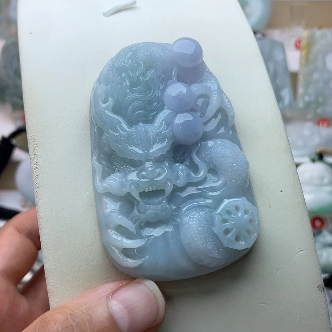 【闪购商品】翡翠未镶嵌颈饰南****佛翡翠