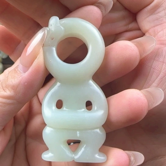 和田玉（糖玉）未镶嵌颈饰