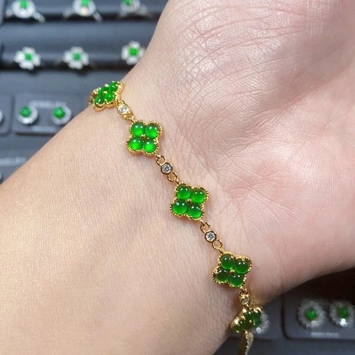 翡翠未镶嵌手链天然翡翠款式多人