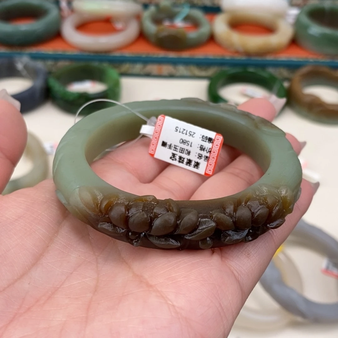 ^***ᙆ和田玉未镶嵌手镯58定制