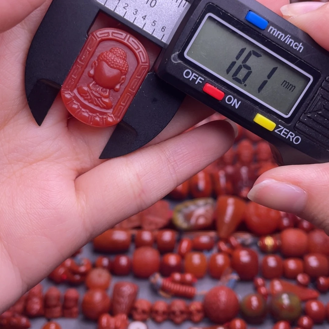 未镶嵌配饰16+南红玛瑙