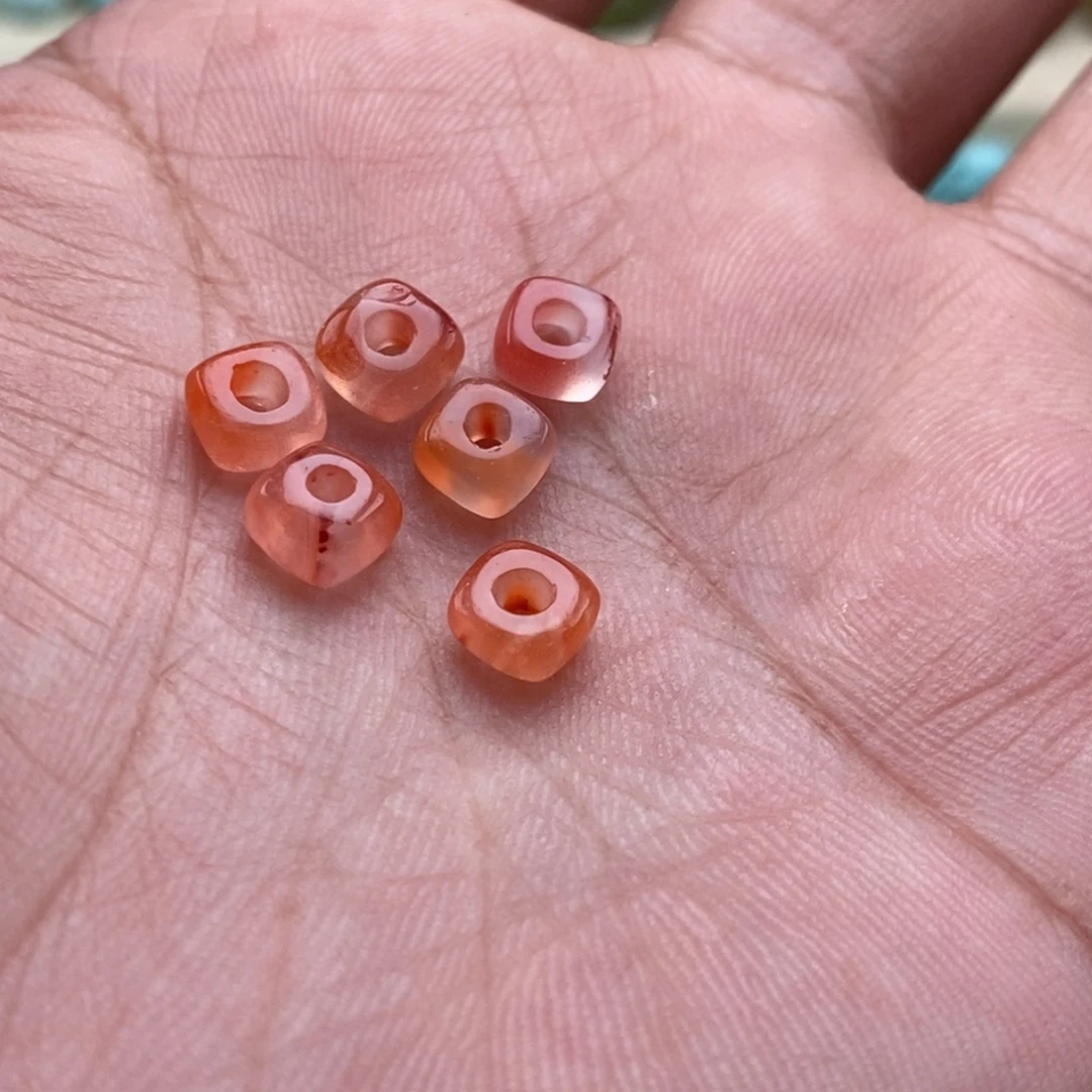 南红玛瑙未镶嵌珠宝半成品