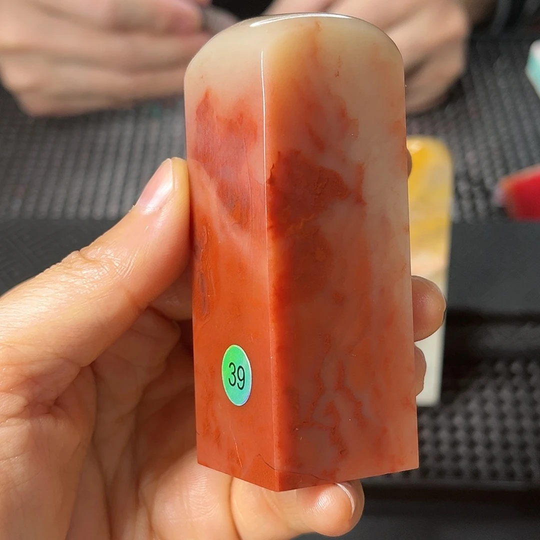 寿山石印石这么大个人都有