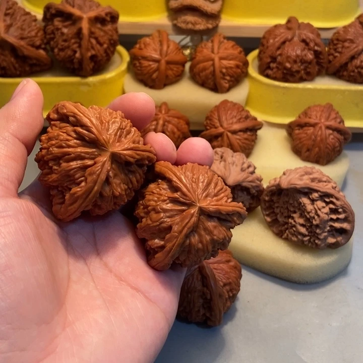 吊坠文玩核桃山***?