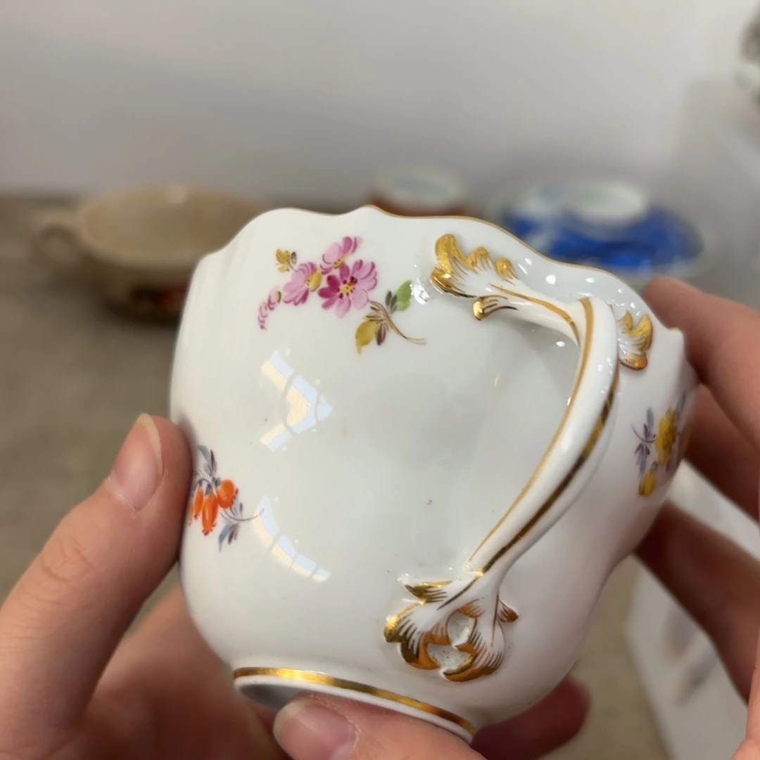 瓷片非常好看漂亮的物品