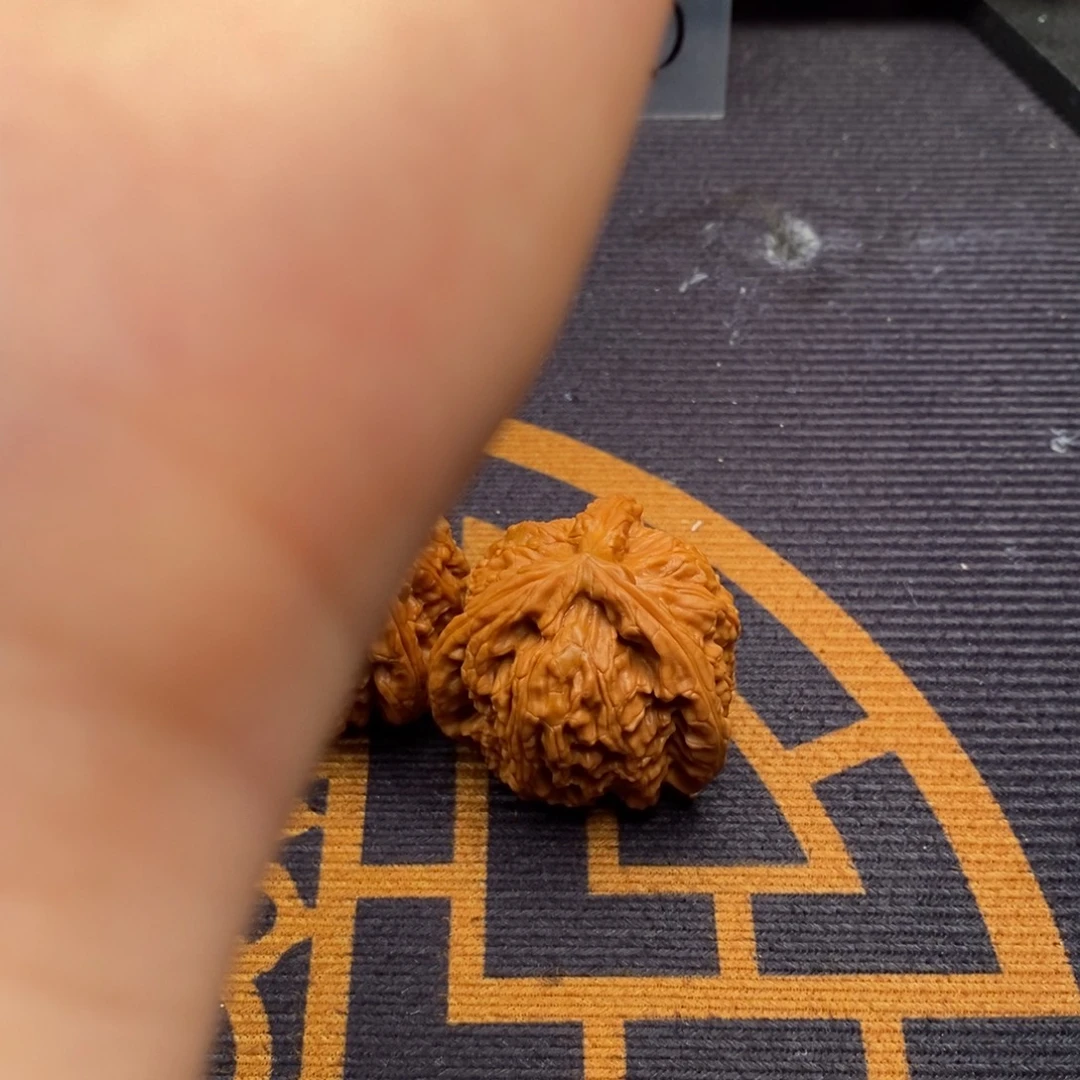 顺***然吊坠文玩核桃白狮子