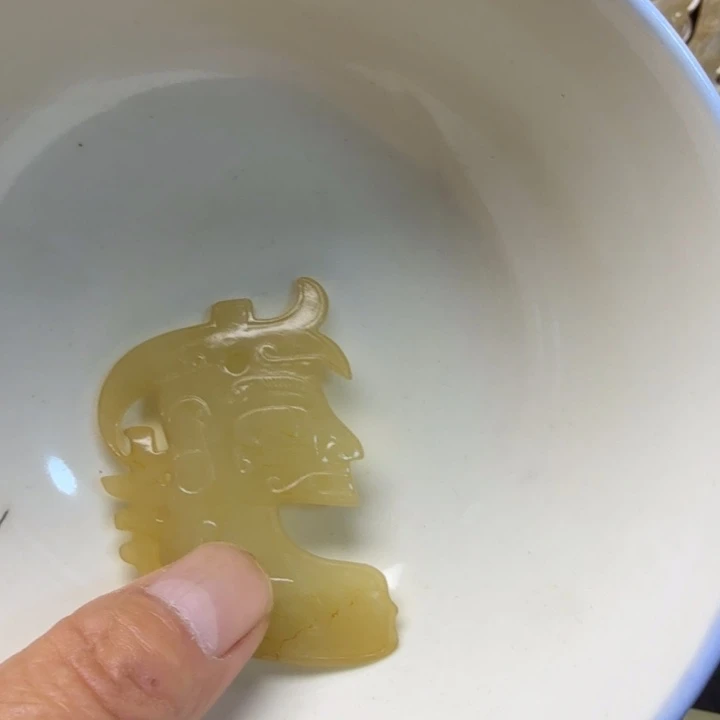 小***里瓷片青花瓷器112111