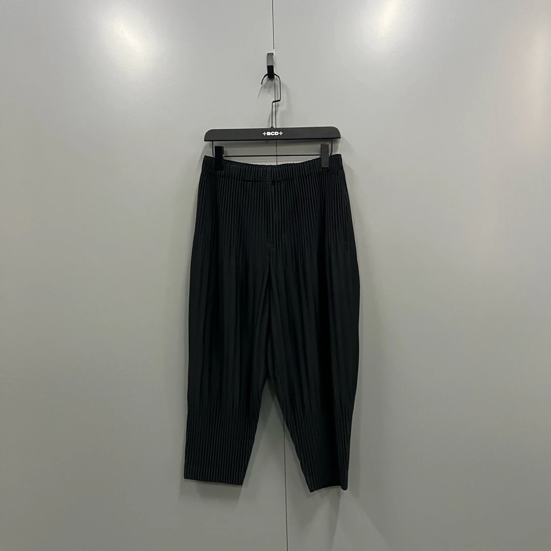 99新 maje Issey Miyake 黑色百褶休闲裤fg205547