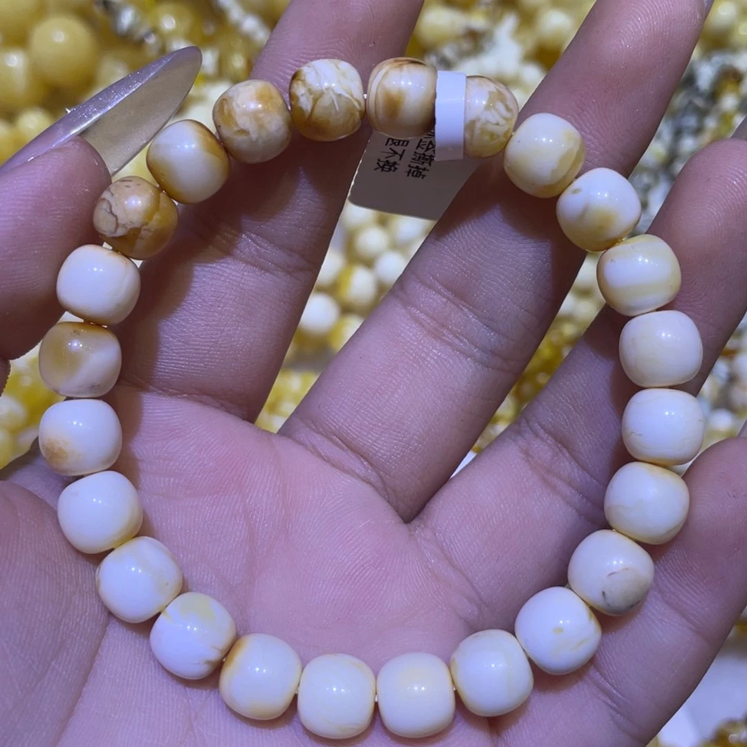 蜜蜡未镶嵌珠宝奇石8.5m