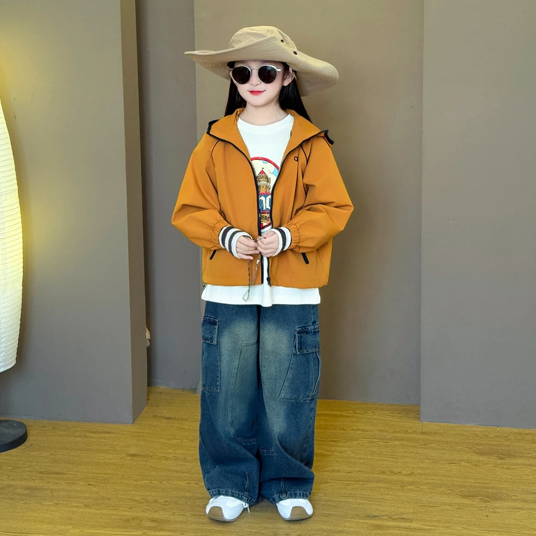 女童2025新款春秋季运动洋气网红时髦秋款春秋装冲锋衣牛仔裤套装