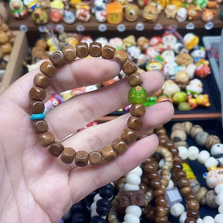 吊坠柏香籽/百香籽93