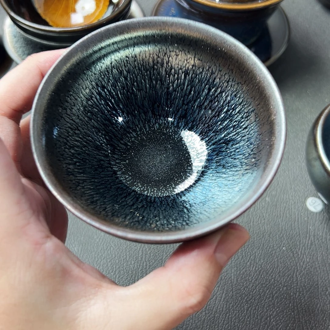 茶盏好想和她谈一下心了就