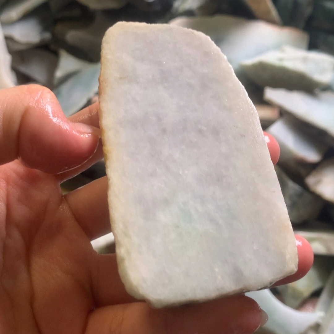 翡翠颈饰未镶嵌缅甸翡翠