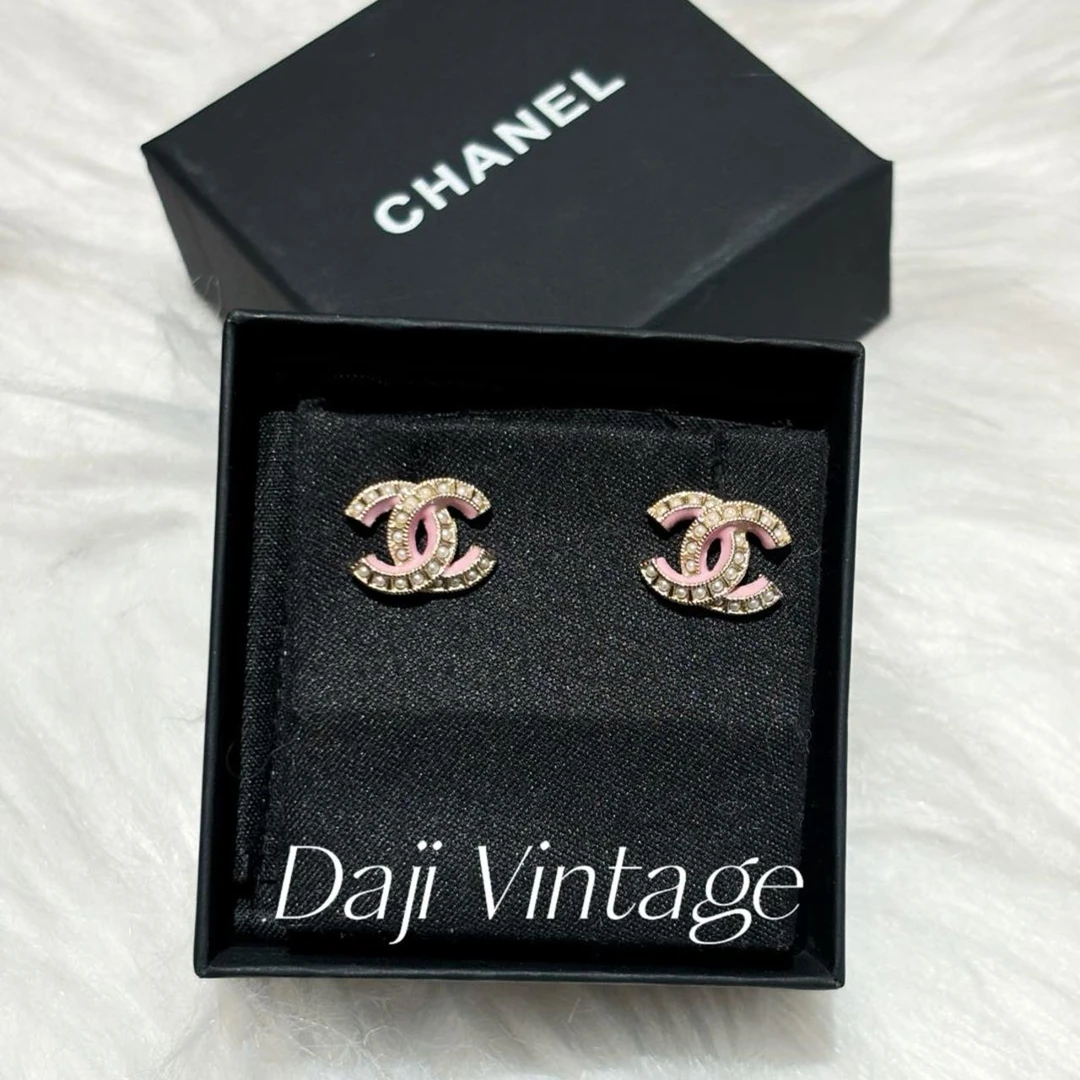 95新 Chanel/香奈儿 24期/大吉中古/Chanel香奈儿粉拼珍珠耳钉