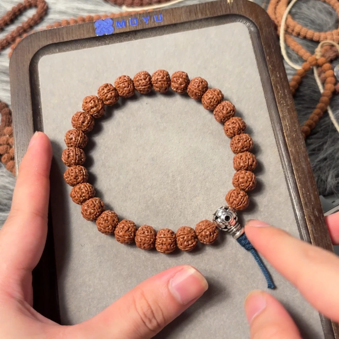 张***黎金刚菩提吊坠老树王手持12mm