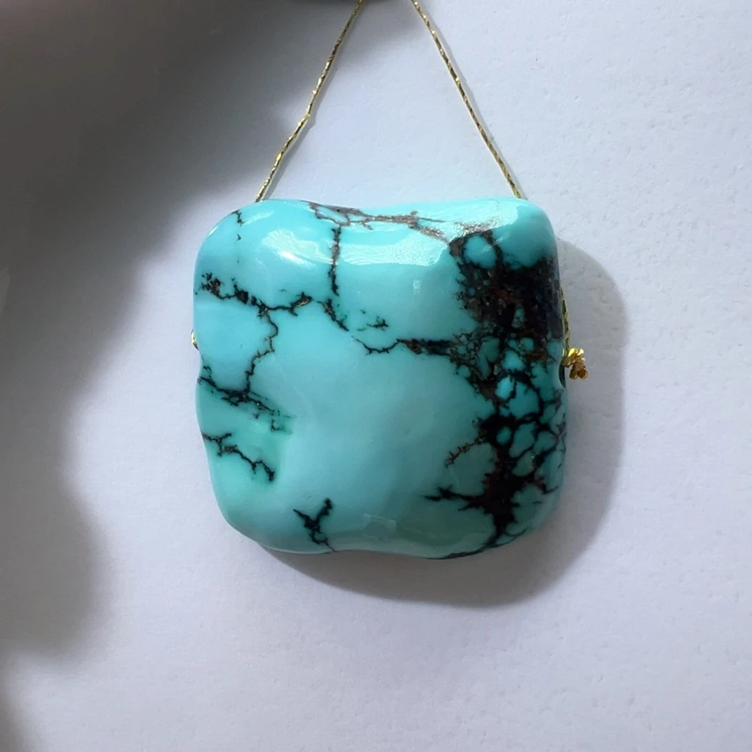 绿松石未镶嵌挂件