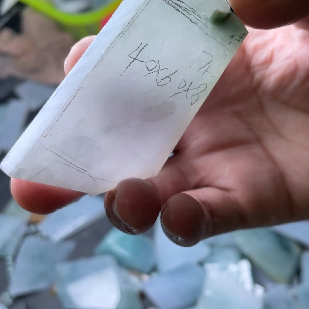 未镶嵌定制翡翠
