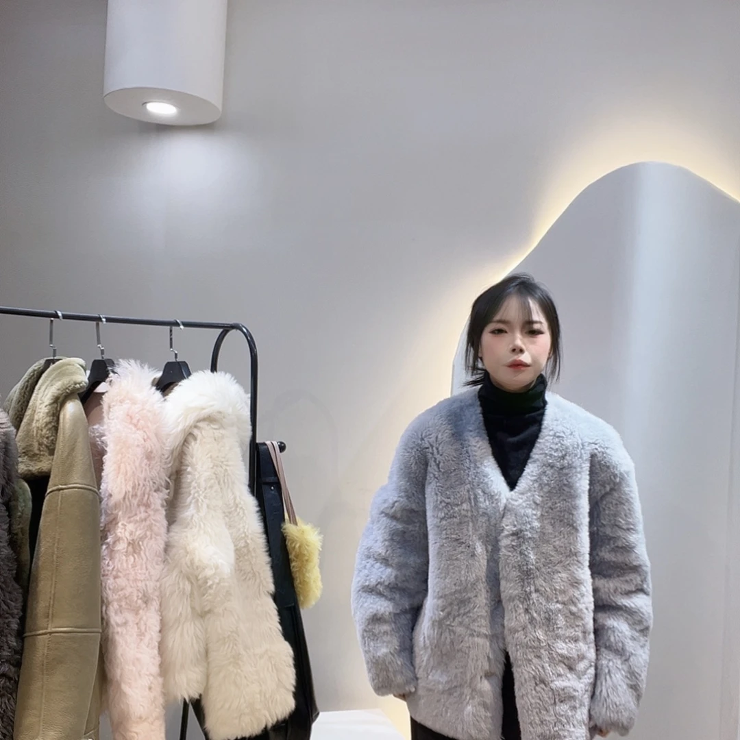 真皮皮毛一体外套/125斤内/222-3357