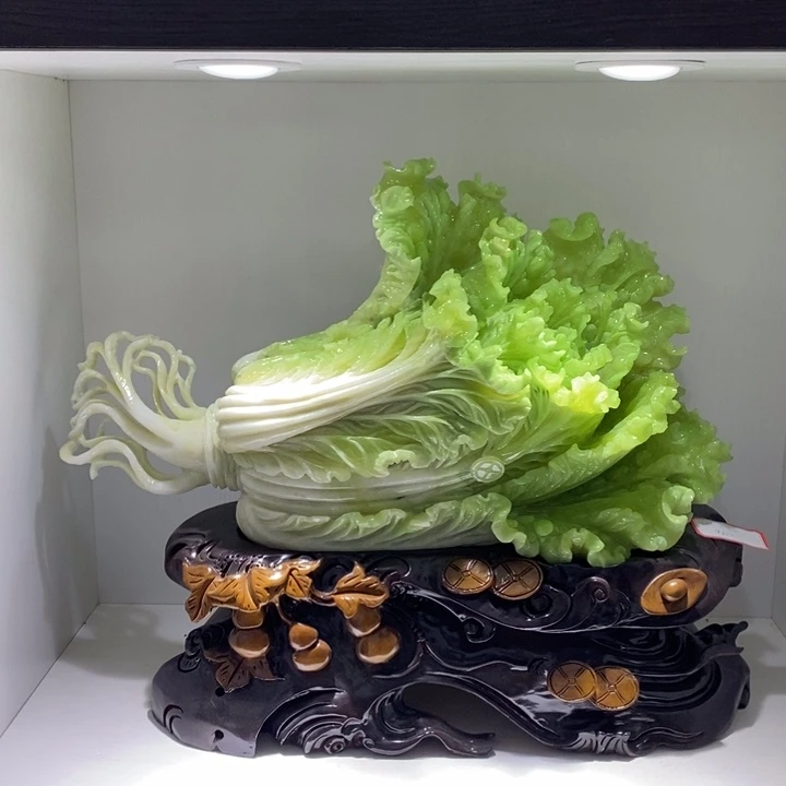 未镶嵌蛇纹石玉（覆膜）珠宝奇石