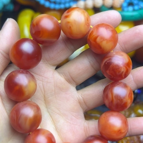 琥珀未镶嵌手链蜜蜡