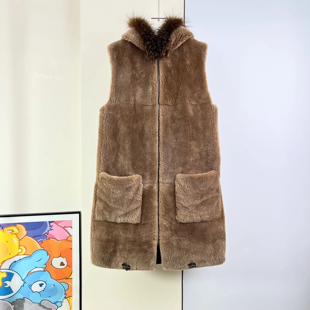 99新 maje 99新/BrunelloCucinelli/马甲外套/40码/Xspk394/s