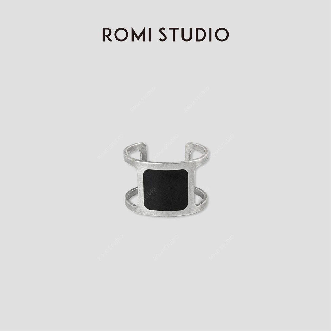ROMI STUDIO 不锈钢手镯 简约高级感黑银做旧开口手镯 RWCRP33610