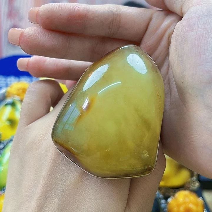 晓***元琥珀银S925镶嵌颈饰戒指