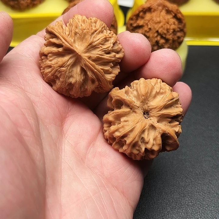 文玩核桃吊坠40矮桩苹果园