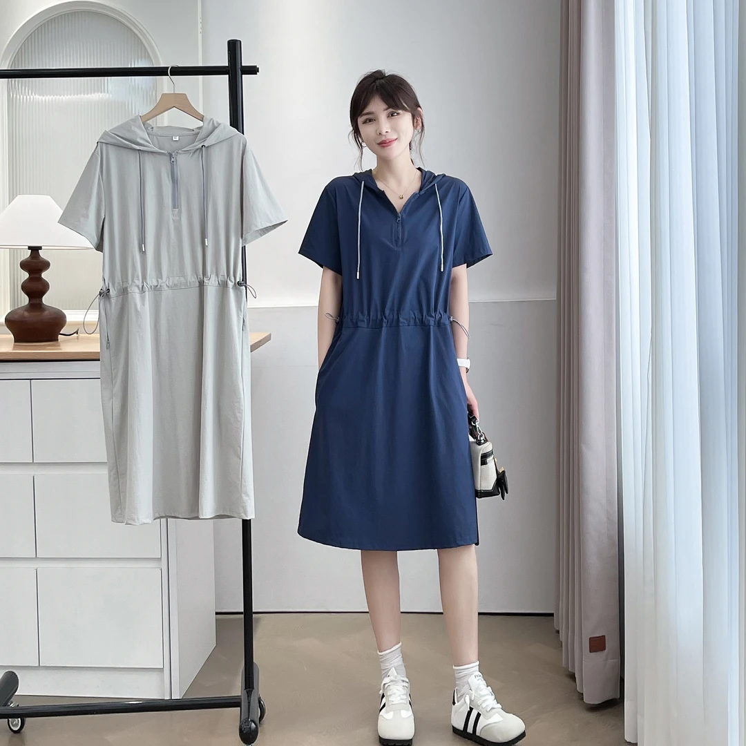 卡洛町大码女装120-200斤夏新款时尚百搭连帽收腰显瘦连衣裙6946