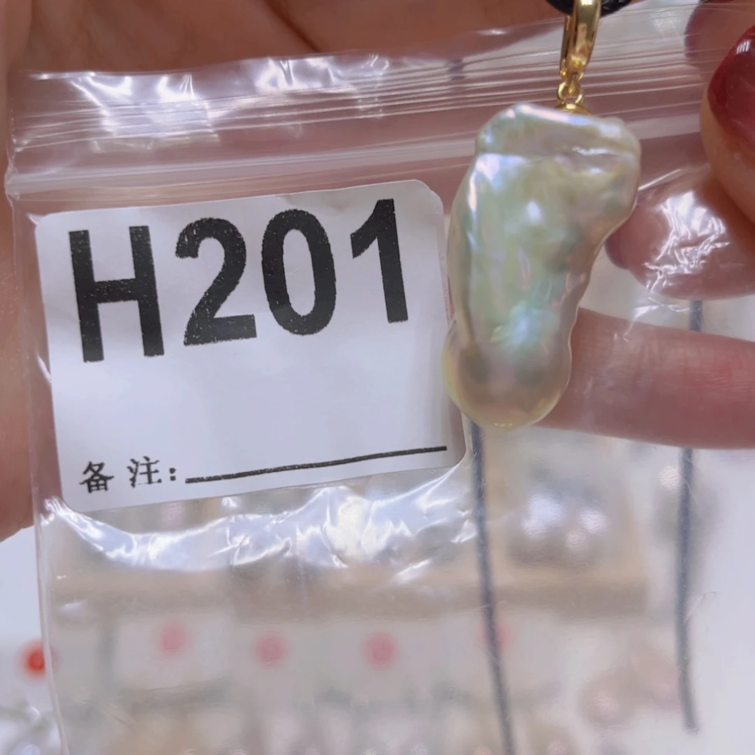 颈饰未镶嵌淡水珍珠