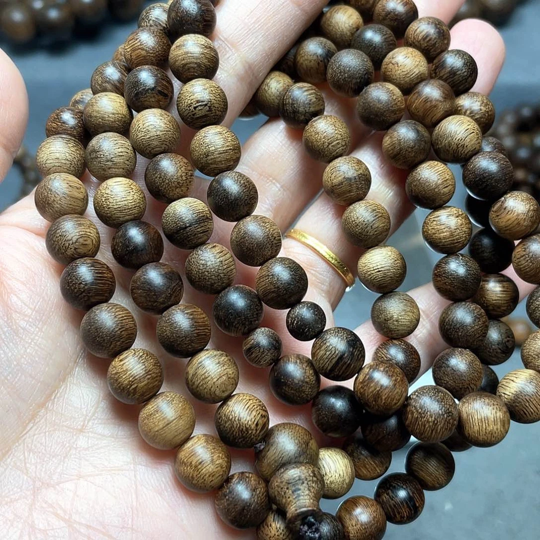 沉香手串脱**骨白棋瘤疤0.8