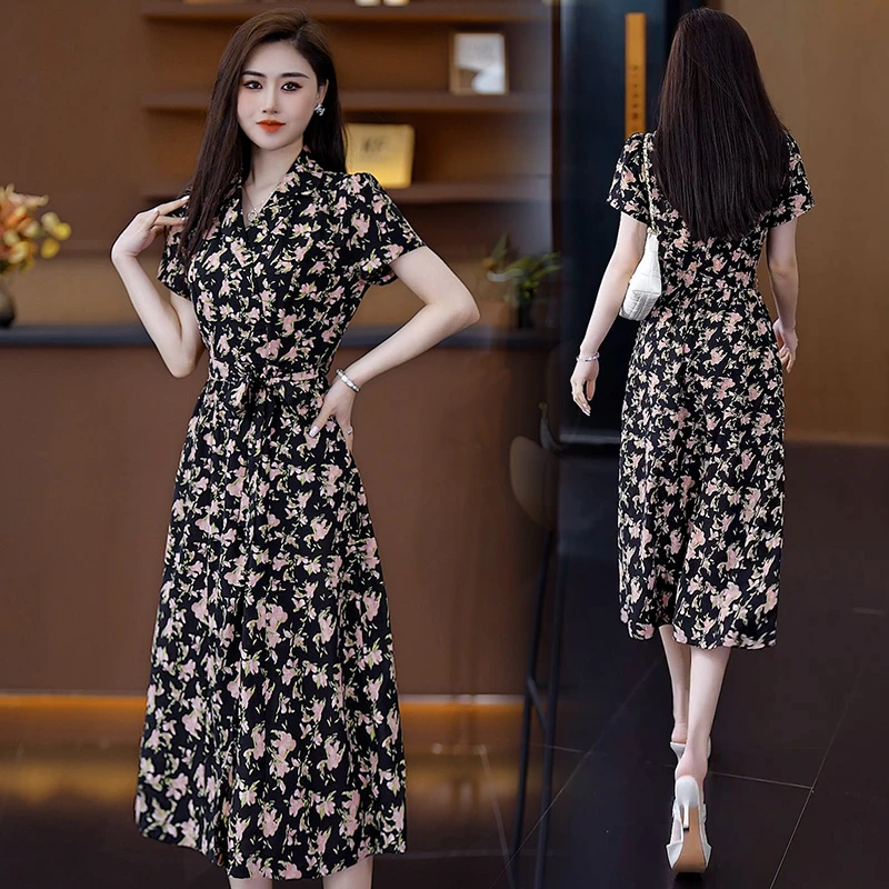 夏季新款高级感碎花连衣裙女长裙韩版时尚收腰显瘦印花气质裙子潮