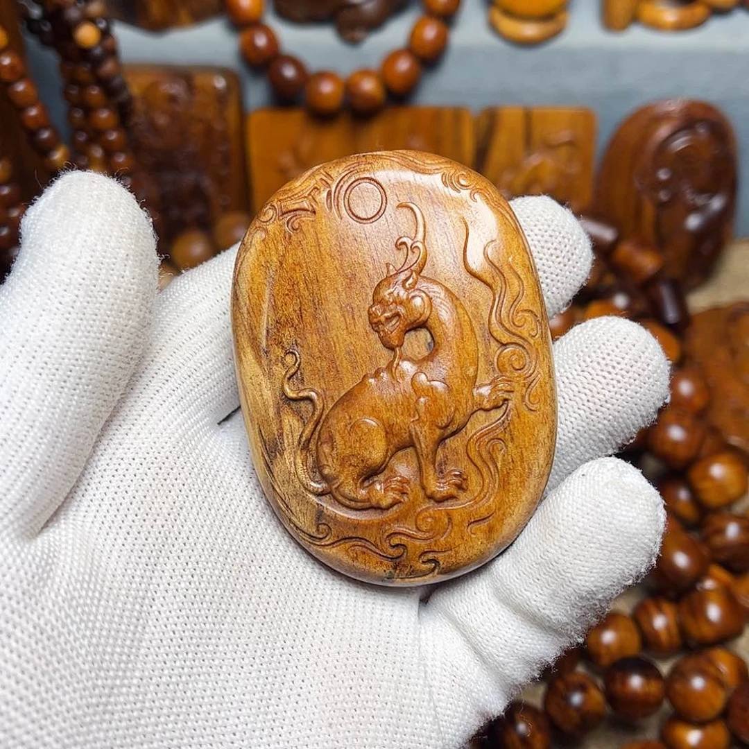 贡木把件贡木把件