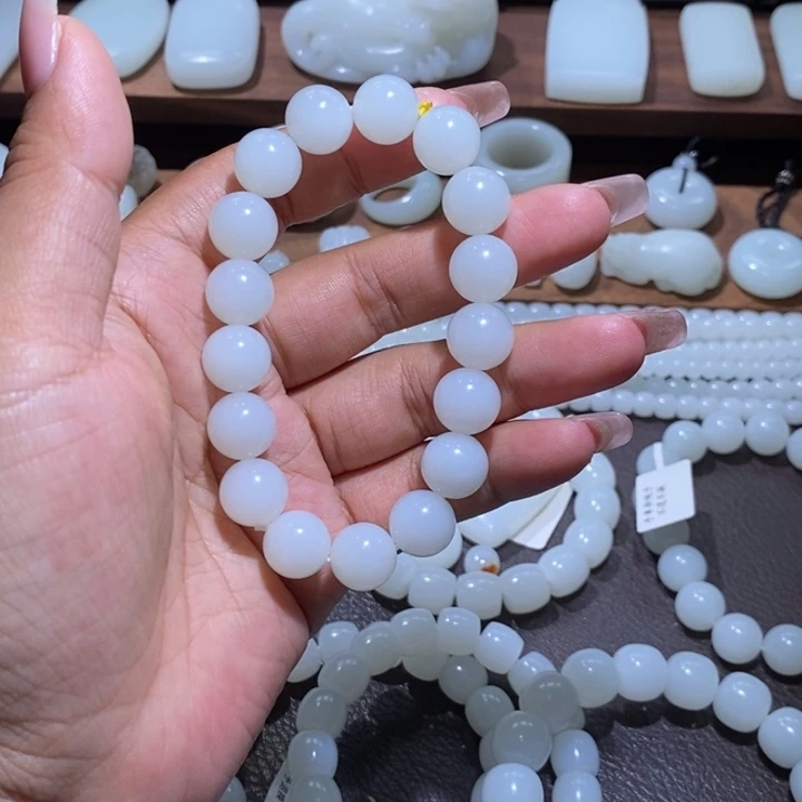 未镶嵌手链和田玉差***婷