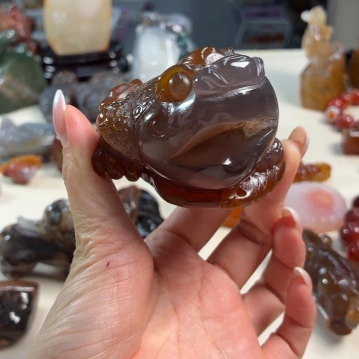 生***块玛瑙/玉髓未镶嵌吊坠(不含链)