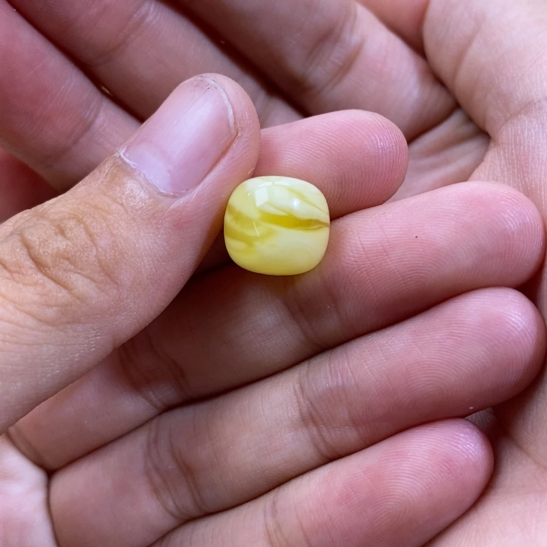 未镶嵌琥珀珠宝奇石皆**愿