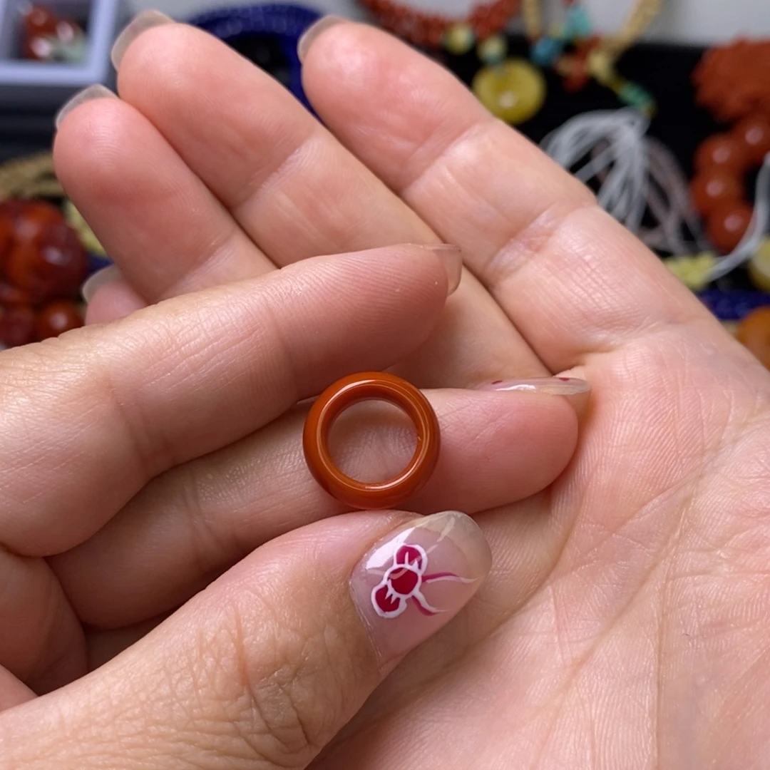 南红玛瑙跑环未镶嵌