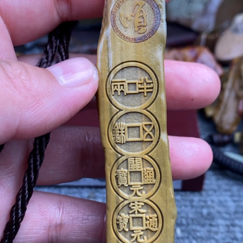 【闪购商品】原石雕刻手把件