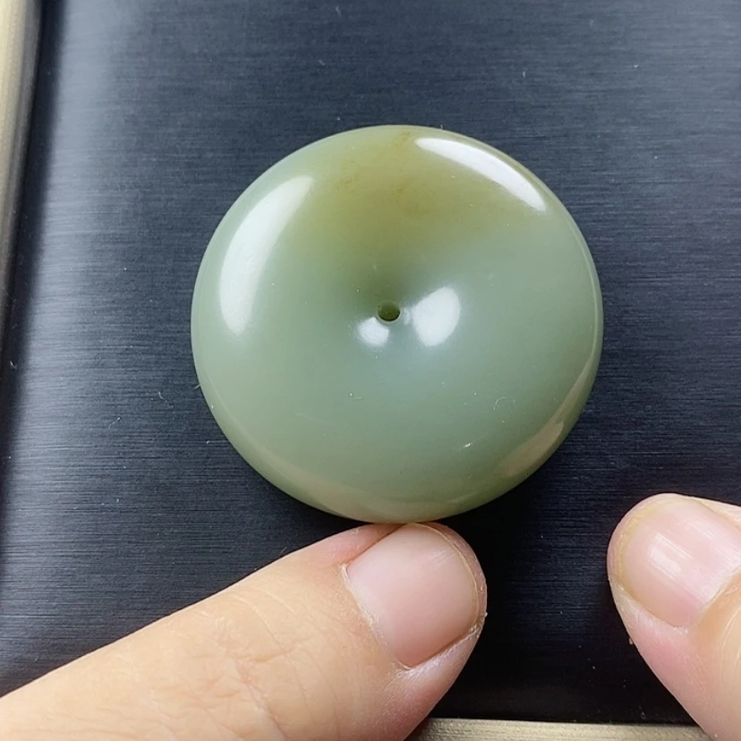 【闪购商品】颈饰未镶嵌和田玉