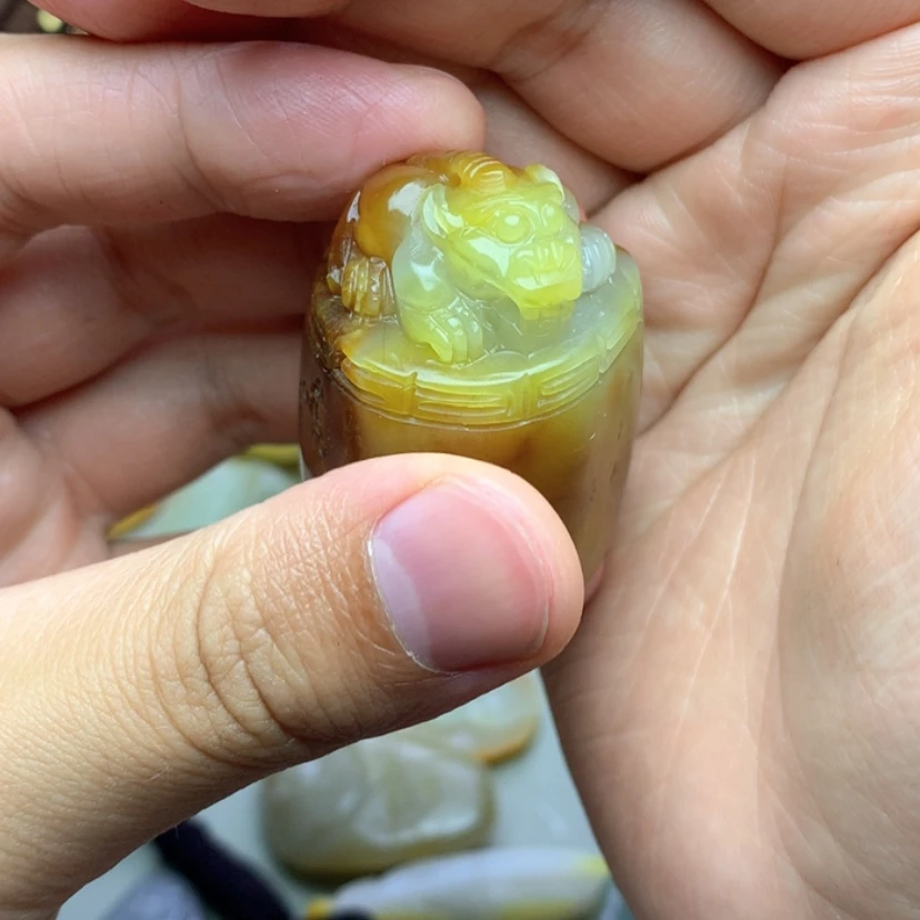 【闪购商品】颈饰未镶嵌和田玉