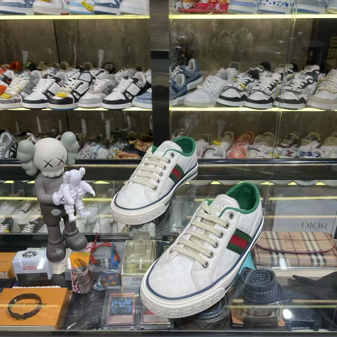 99新 GUCCI/古驰 gucci白1977板鞋 37 无盒