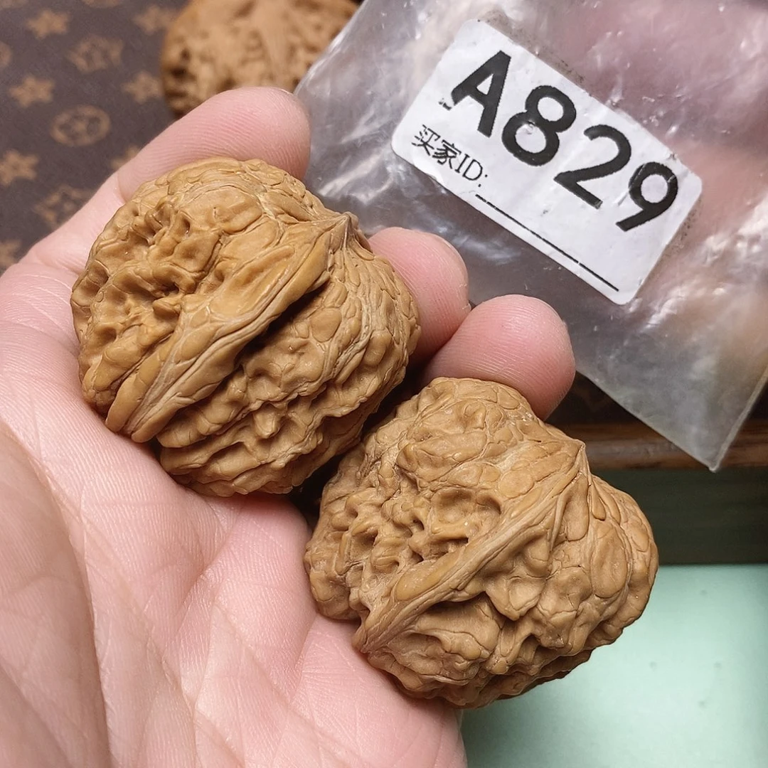 文玩核桃把件门墩37。