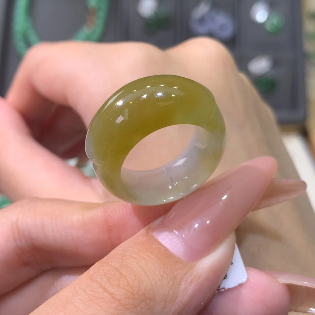 翡翠戒指未镶嵌14-15ma an