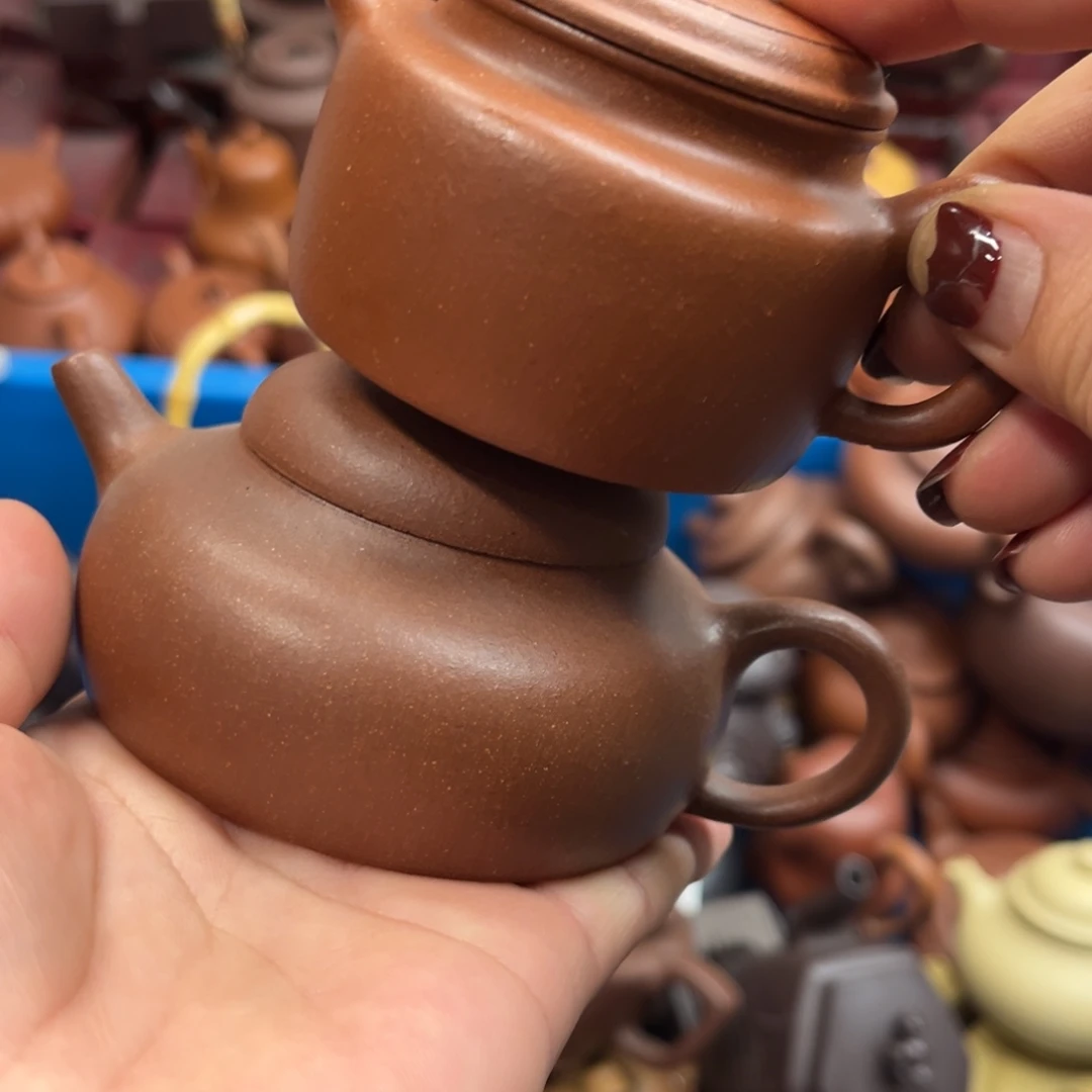 大***方紫砂茶壶紫砂……………………瑕疵